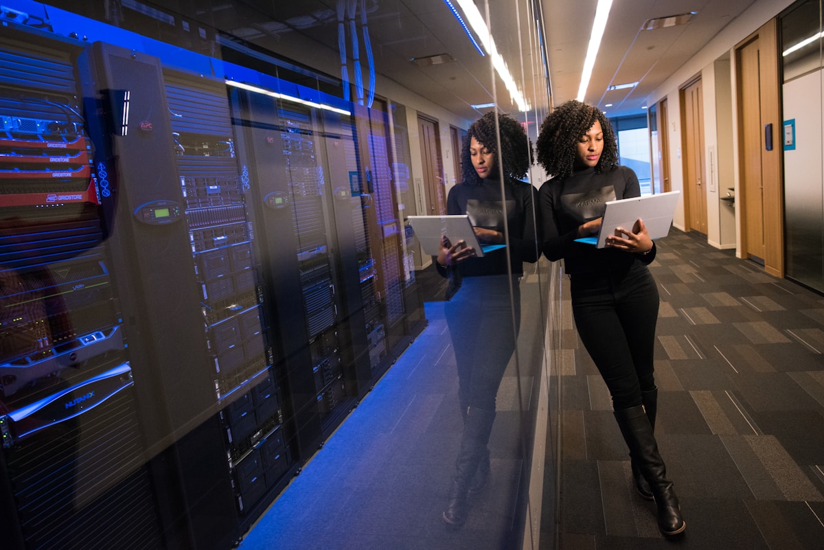 Instructor facilitating an AI income skills session for Canadian professionals